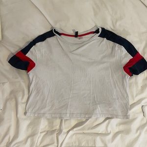 White blue and red cropped tee size small